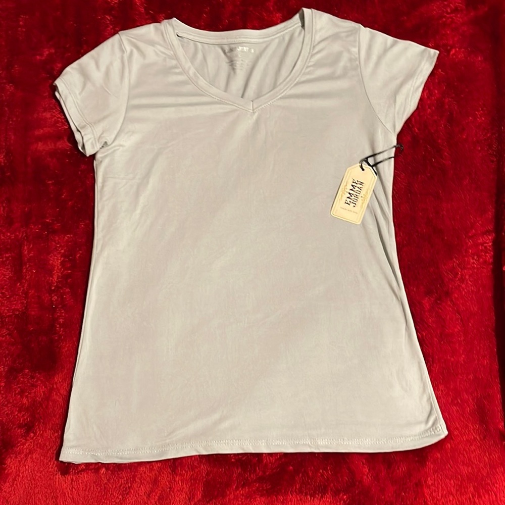 Light blue XL vneck tee NWT